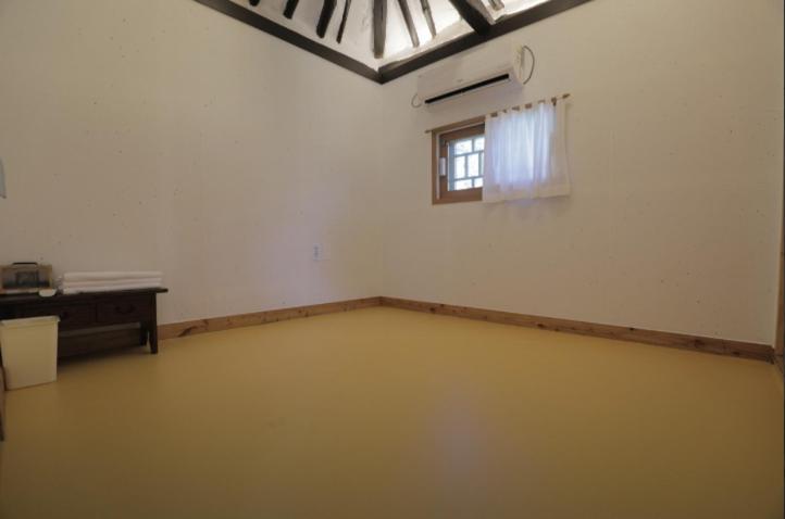 Bonghwangjae Hanok Guesthouse Gongju المظهر الخارجي الصورة